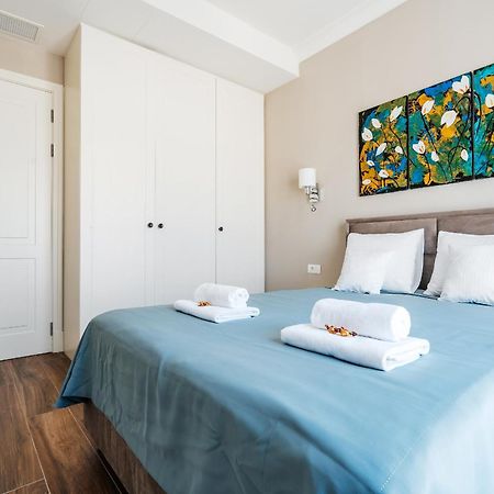 Lustica Apartments Central Тиват Екстер'єр фото