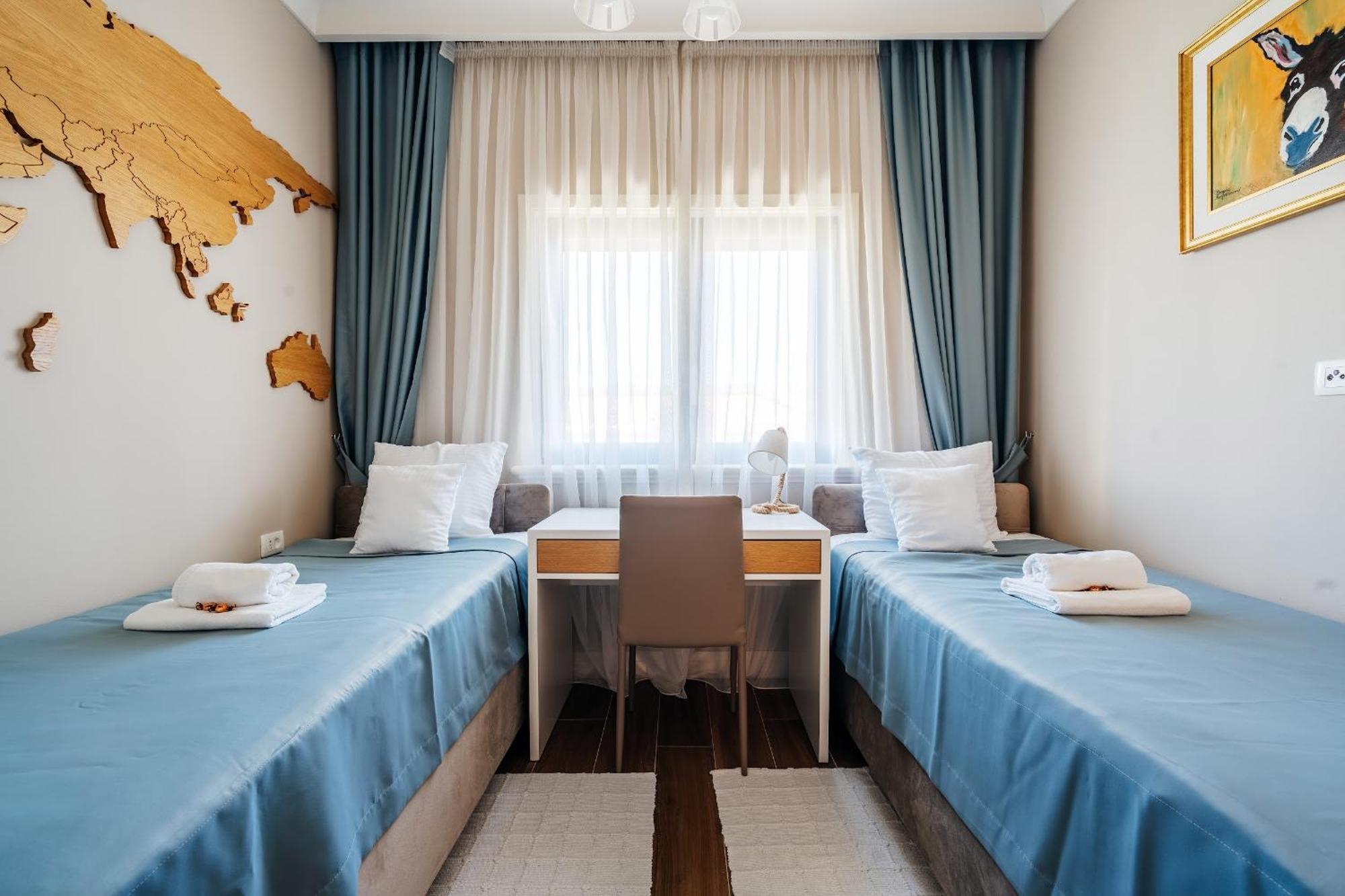 Lustica Apartments Central Тиват Екстер'єр фото